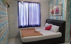 Venice Guest House Redpartner